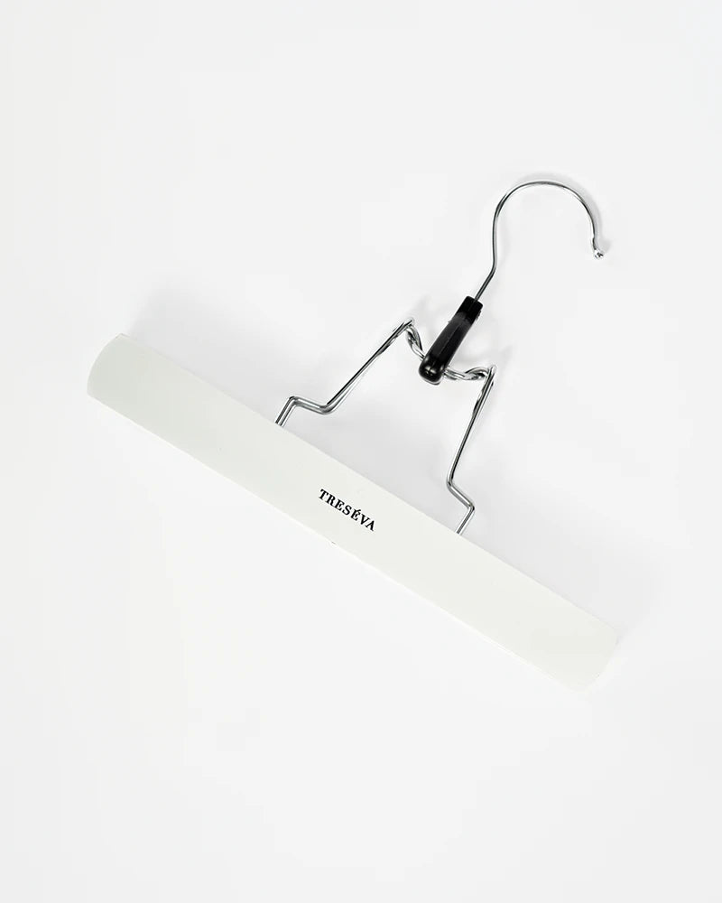 Extensions Hanger