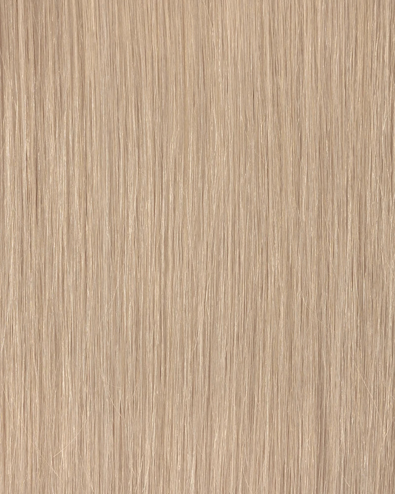 Champagne Blonde (